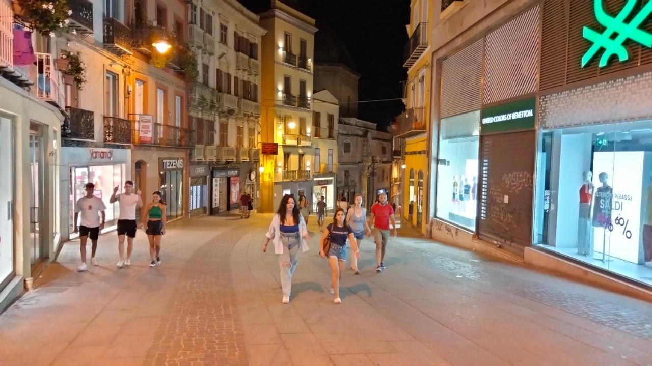 Momhouse - Appartamento - Cagliari Kültér fotó